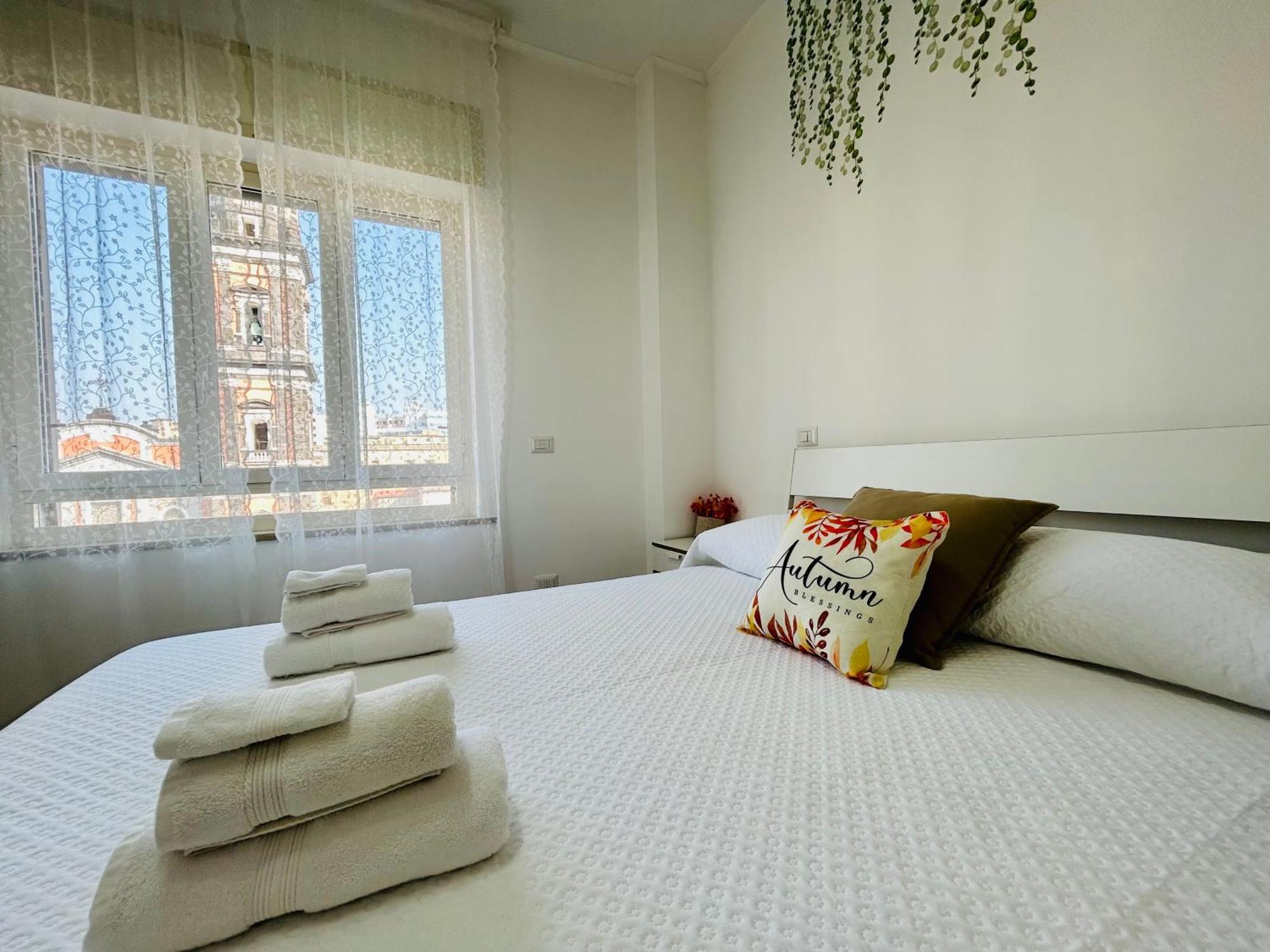 Vivina_081 Hotel Наполи Екстериор снимка
