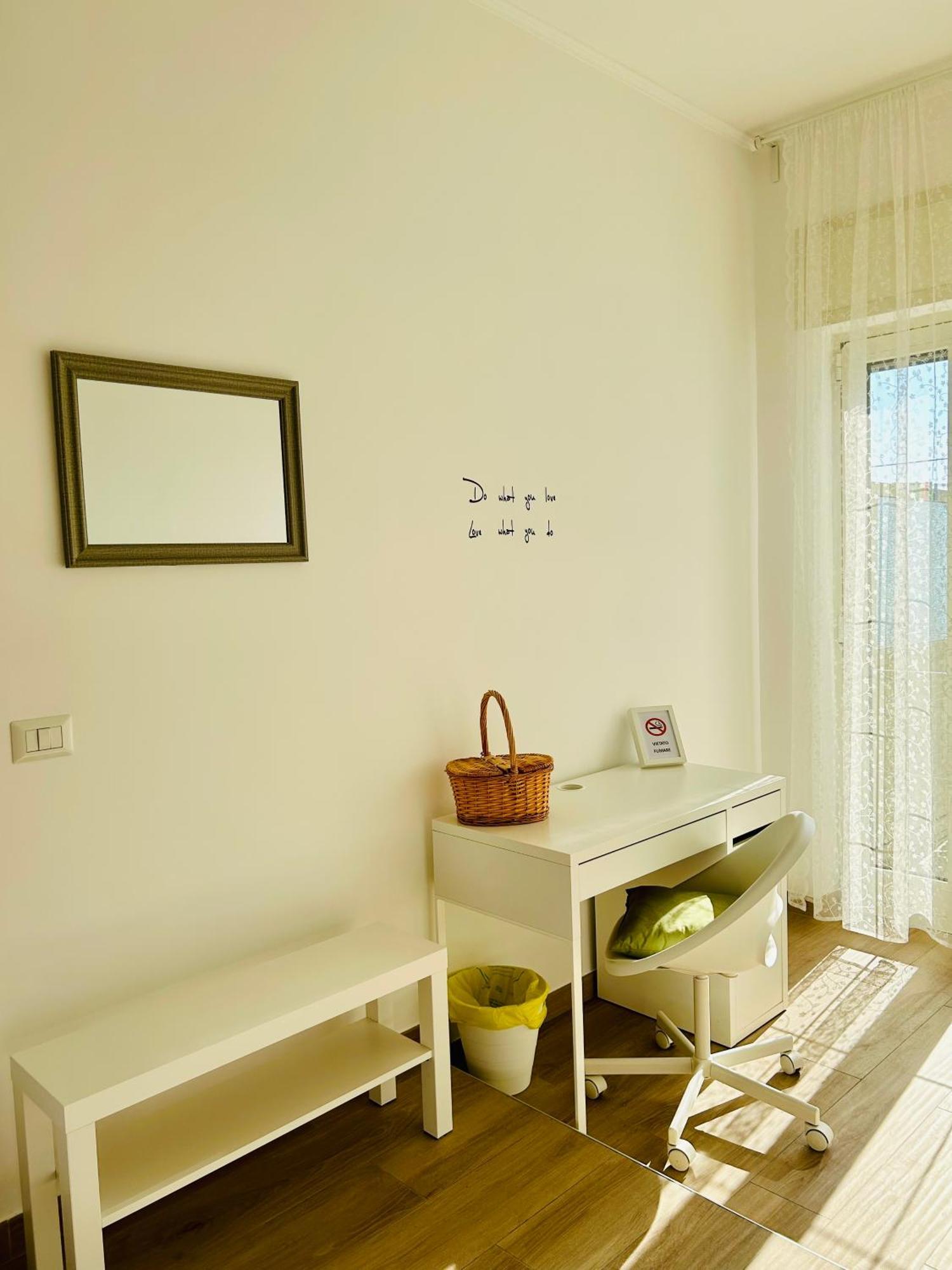 Vivina_081 Hotel Наполи Екстериор снимка