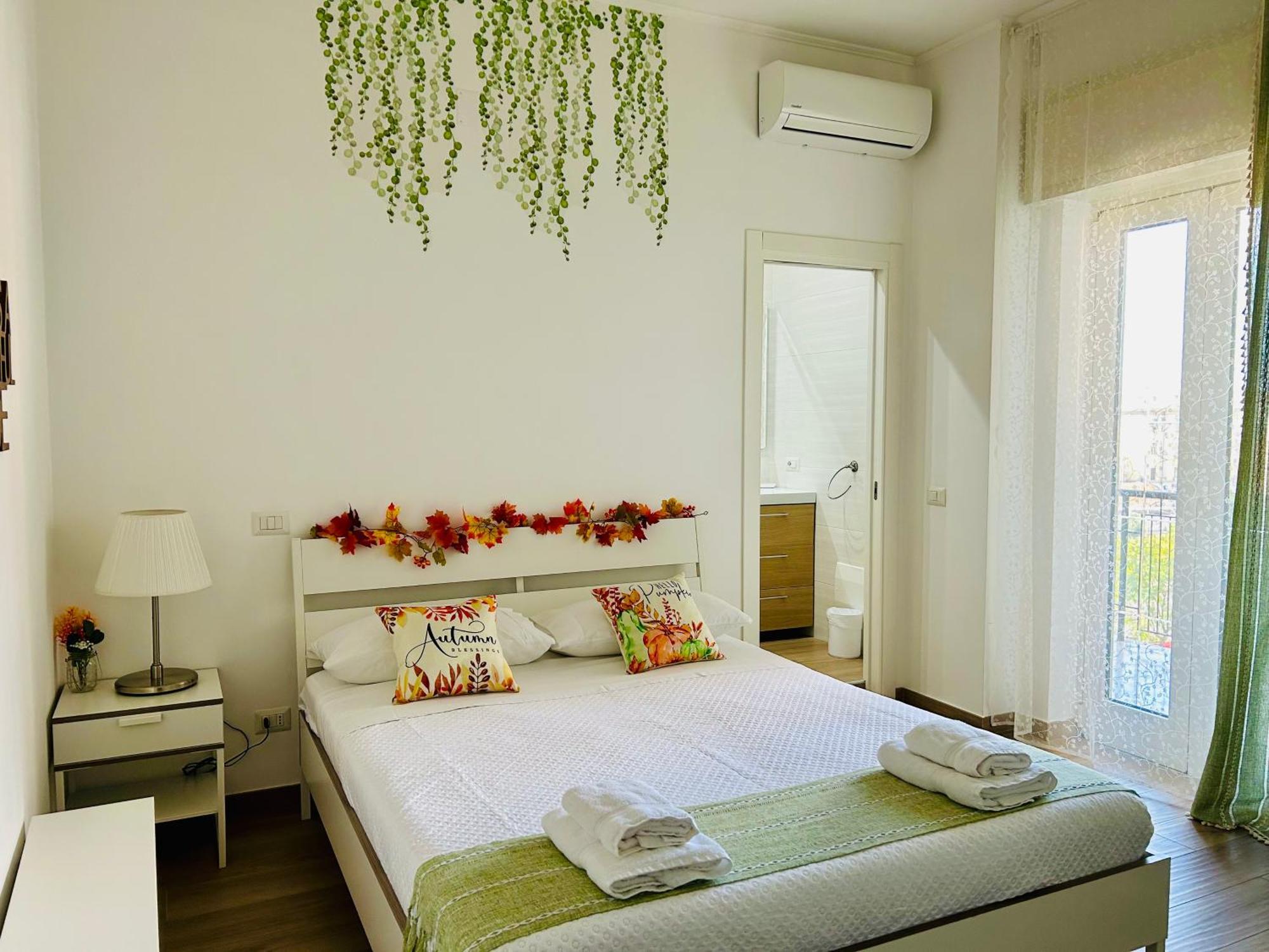Vivina_081 Hotel Наполи Екстериор снимка